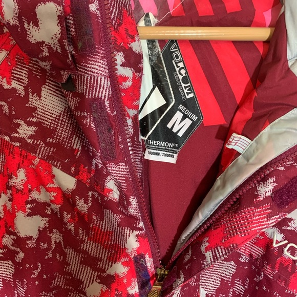 Volcom Ski Jacket - Picture 3 of 3